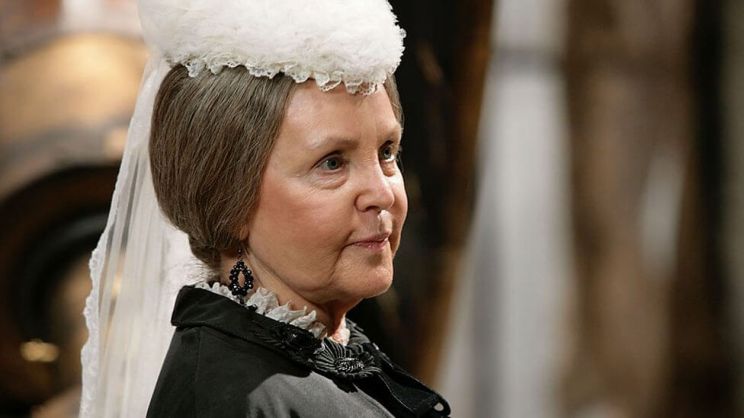 Pauline Collins