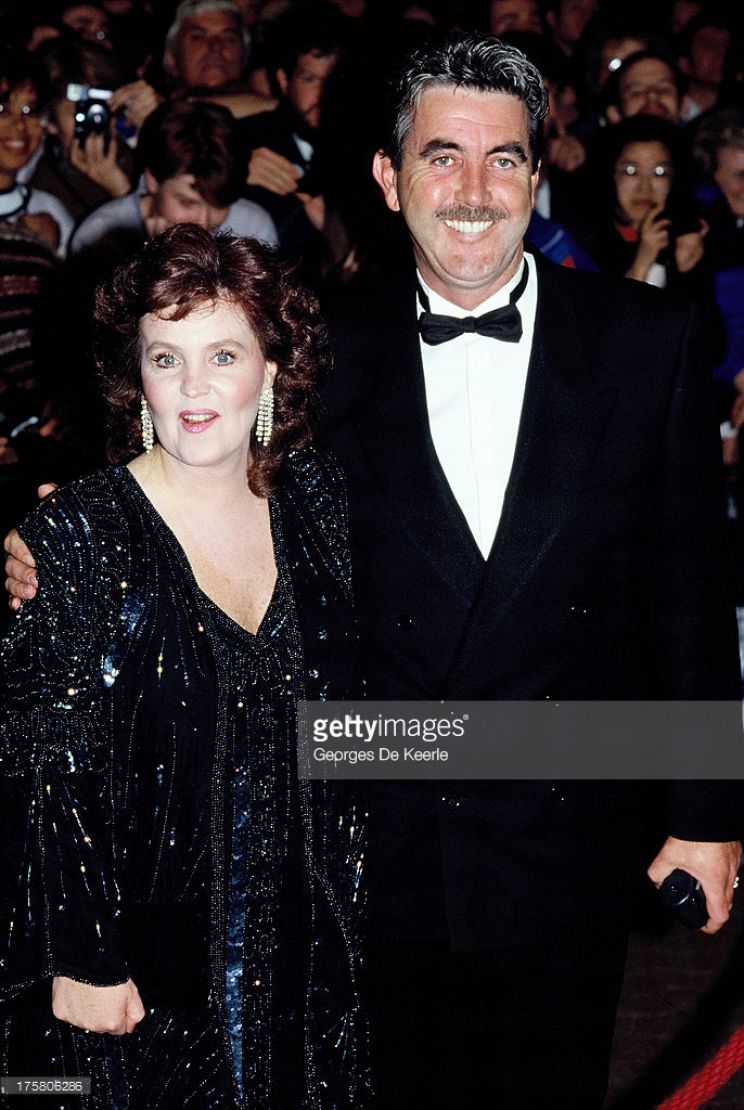 Pauline Collins