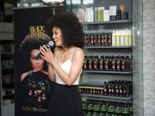 Pearl Thusi photo
