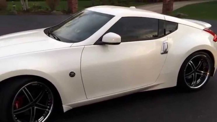 Pearl White