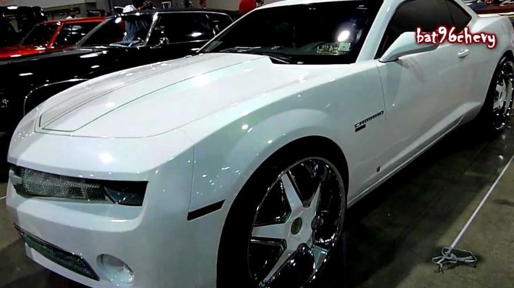 Pearl White