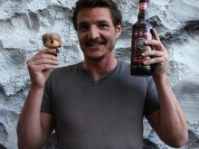 Pedro Pascal #69823 picture (Landscape Medium)