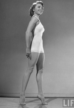 Peggie Castle