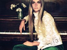 Peggy Lipton