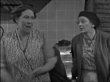 Peggy Mount