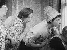 Peggy Mount