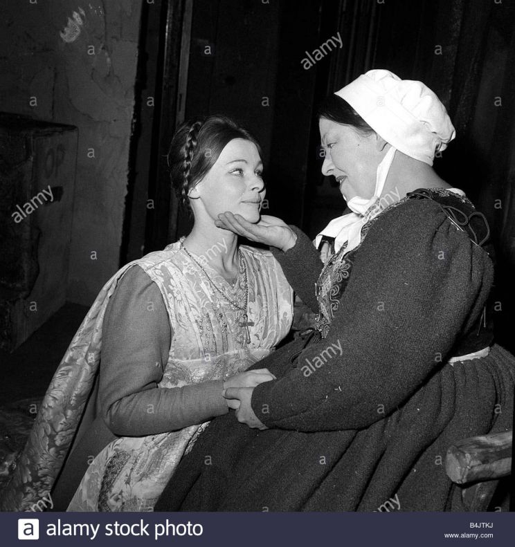 Peggy Mount
