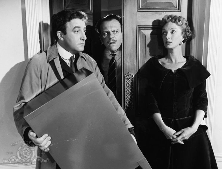 Peggy Mount