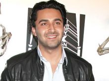 Pej Vahdat