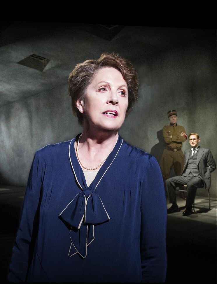 Penelope Wilton