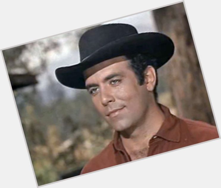 Pernell Roberts