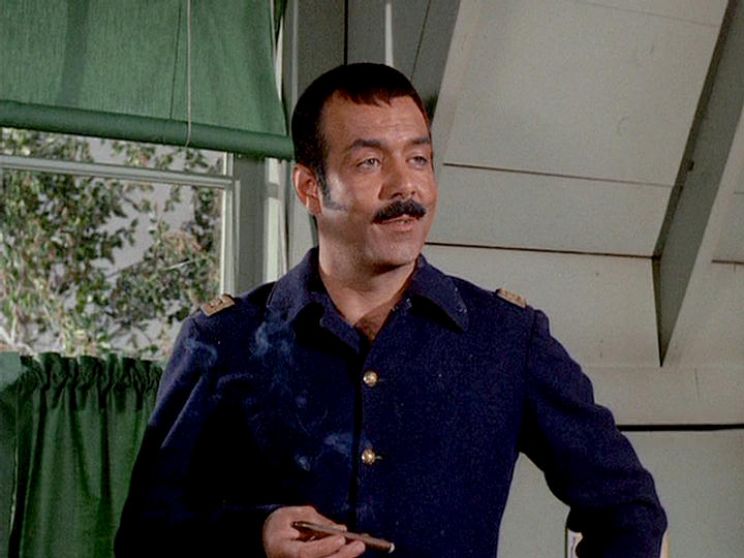 Pernell Roberts