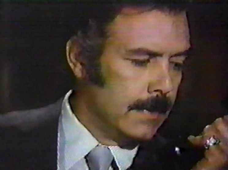 Pernell Roberts