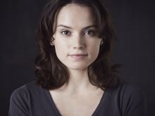 Pernilla August