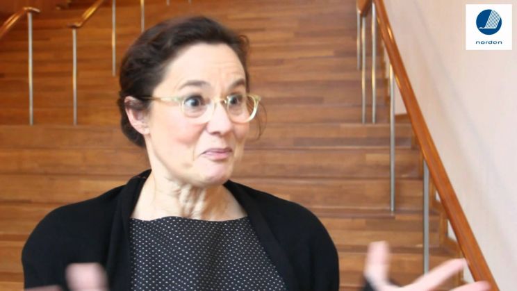 Pernilla August