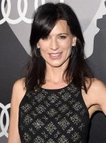 Perrey Reeves