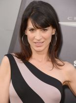 Perrey Reeves