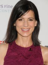 Perrey Reeves