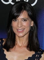 Perrey Reeves