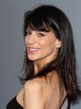 Perrey Reeves