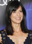 Perrey Reeves