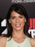 Perrey Reeves