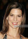 Perrey Reeves