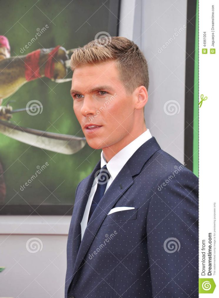 Pete Ploszek