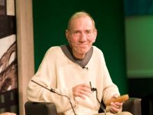 Pete Postlethwaite