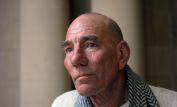 Pete Postlethwaite