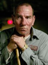 Pete Postlethwaite