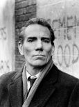 Pete Postlethwaite