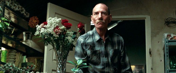 Pete Postlethwaite