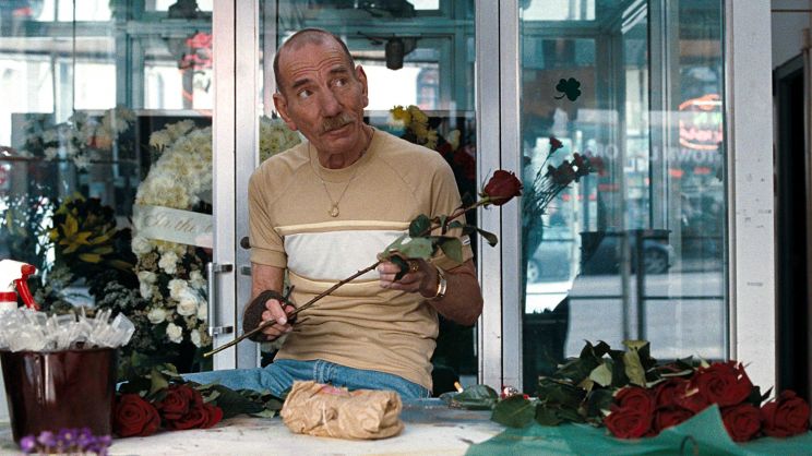 Pete Postlethwaite