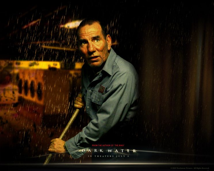 Pete Postlethwaite