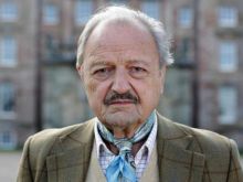 Peter Bowles