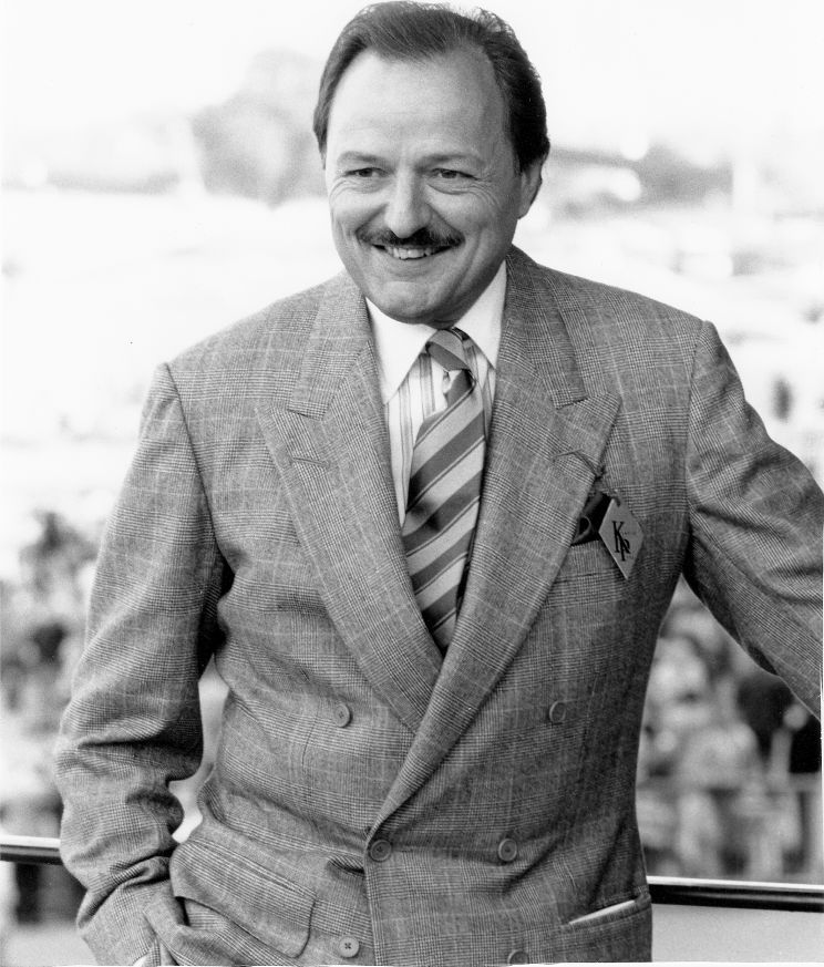 Peter Bowles