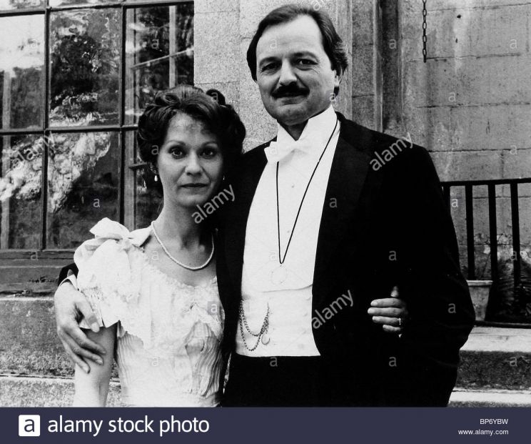 Peter Bowles