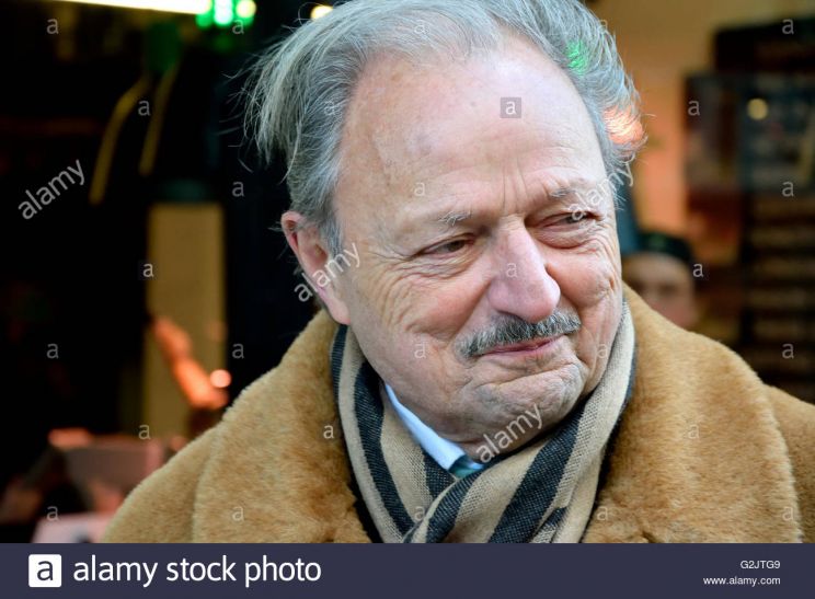 Peter Bowles