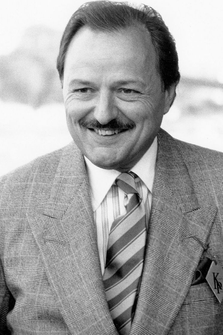 Peter Bowles