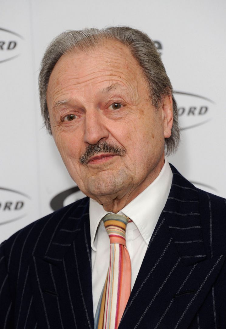 Peter Bowles