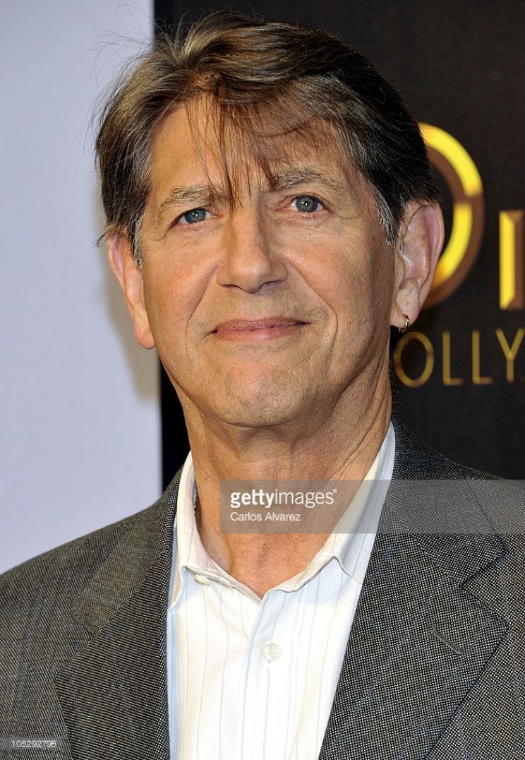 Peter Coyote