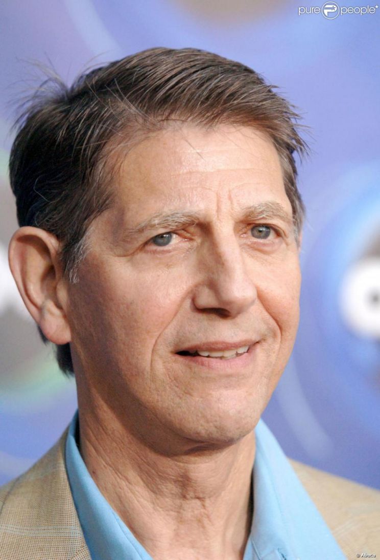 Peter Coyote