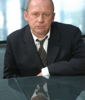 Peter Firth