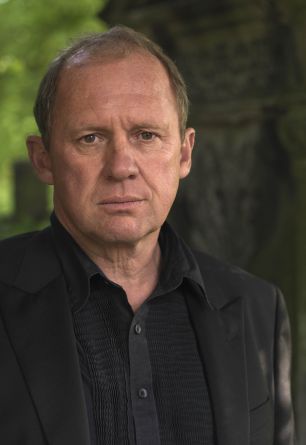 Peter Firth