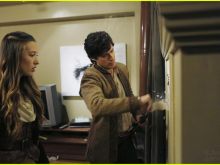 Peter Gadiot photo