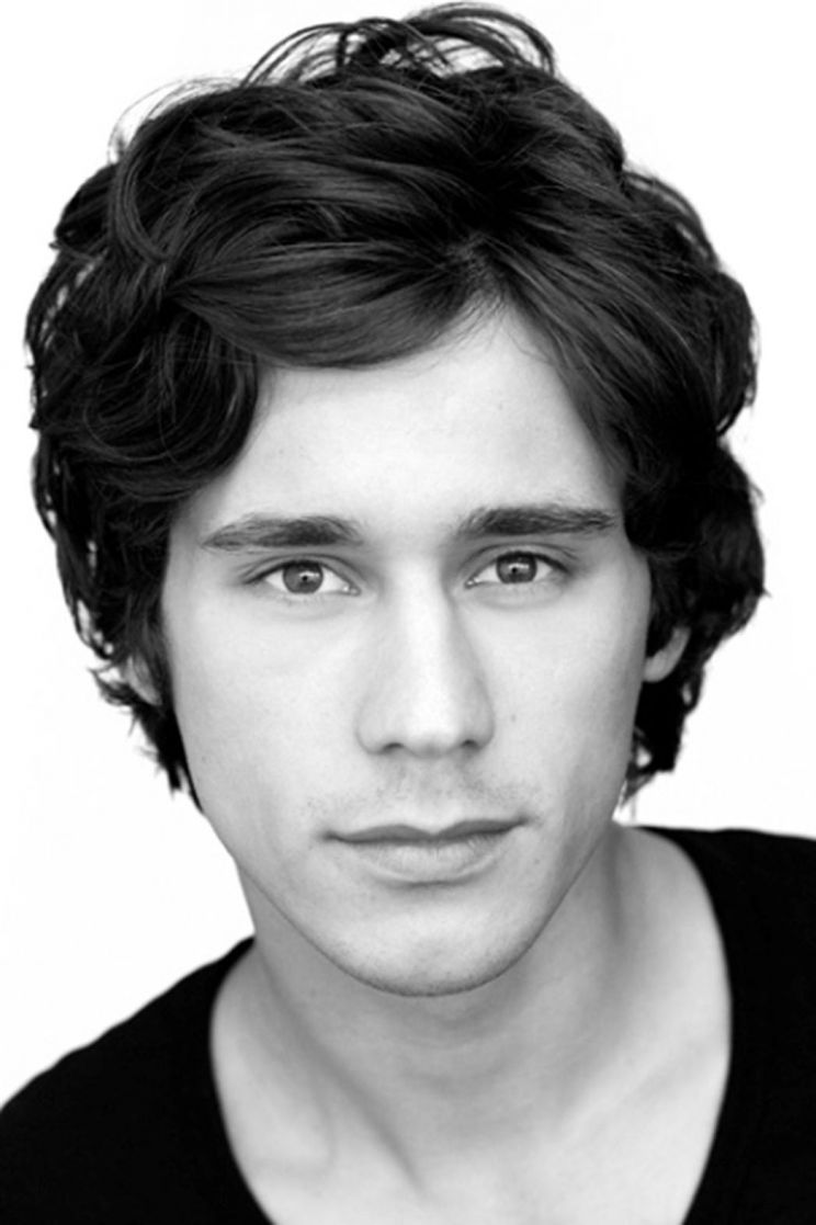 Peter Gadiot