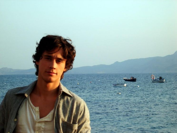 Peter Gadiot