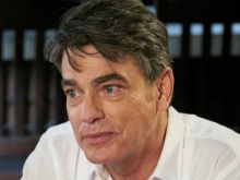 Peter Gallagher