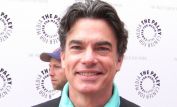 Peter Gallagher